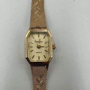 Vintage Armition Watch Women Gold Tone Textured Print Band New Battery 8 Inch